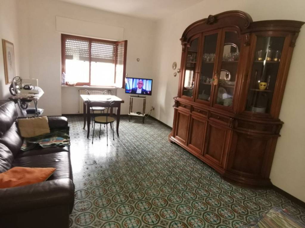 Appartamento a Catanzaro in Viale Vincenzo De Filippis - Foto 4