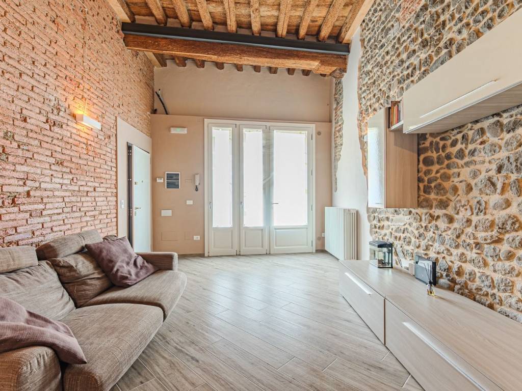 Appartamento a Pistoia in Corso Giovanni Amendola - Foto 2