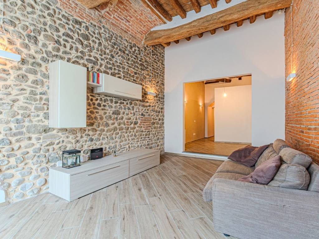 Appartamento a Pistoia in Corso Giovanni Amendola - Foto 5