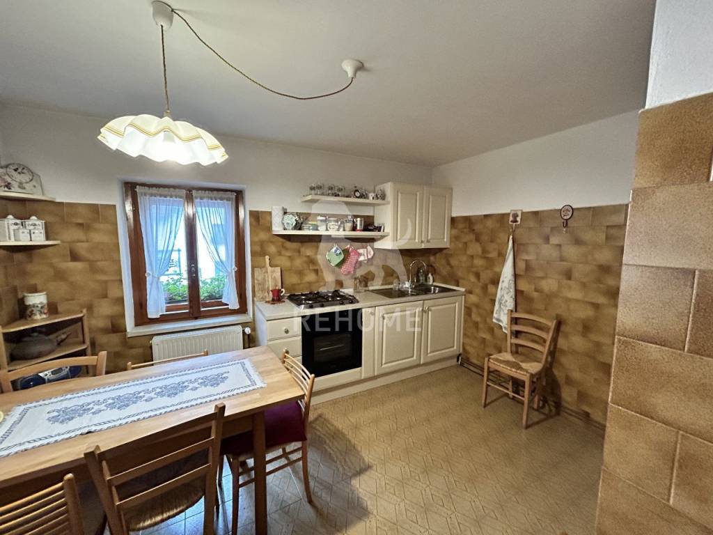 Appartamento a Malborghetto valbruna in Piazza Kugy, 3 - Foto 1