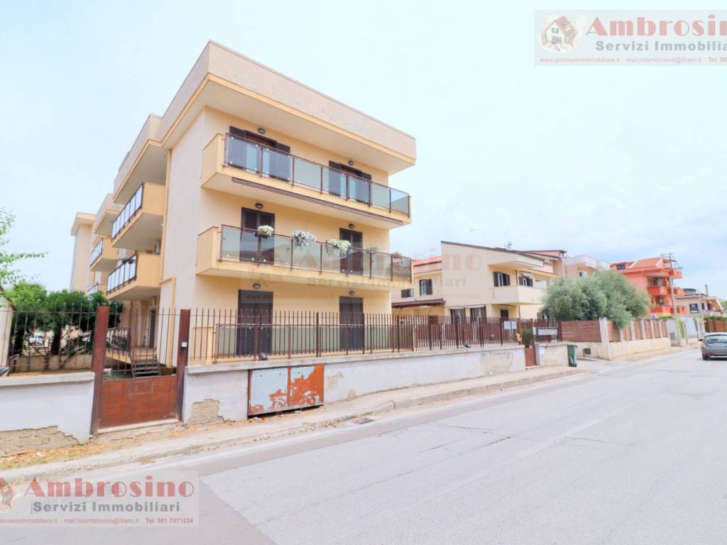 Appartamento a Carinaro in Via Gabriele D'Annunzio, 38 - Foto 2