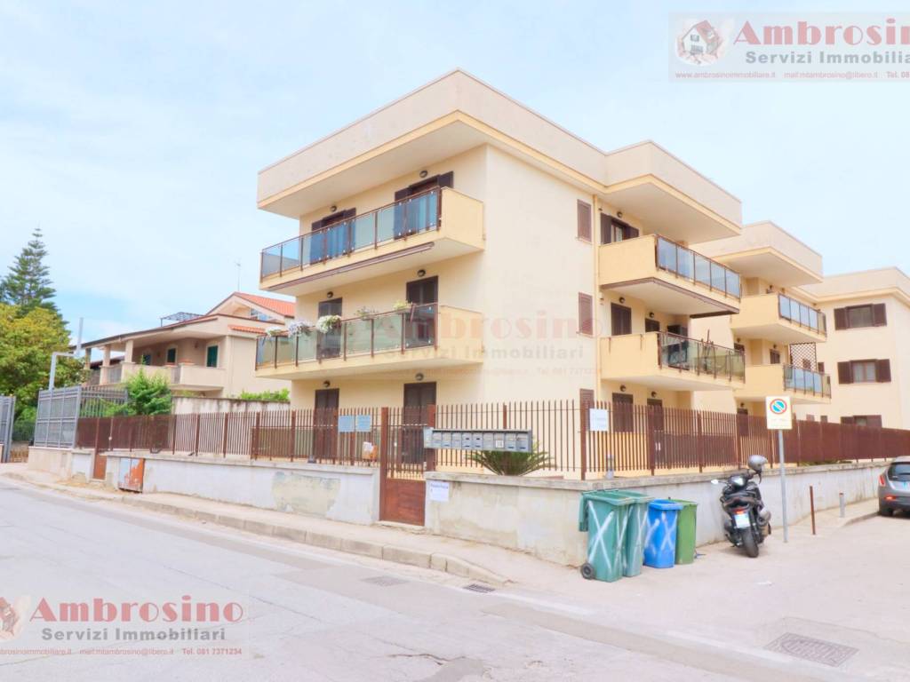 Appartamento a Carinaro in Via Gabriele D'Annunzio, 38 - Foto 3