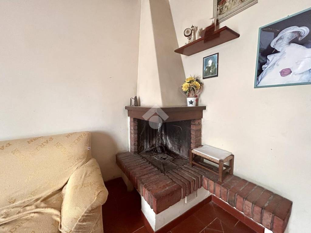 Casa indipendente a Quarrata in Via Vecchia Fiorentina Primo Tronco, 23 - Foto 5