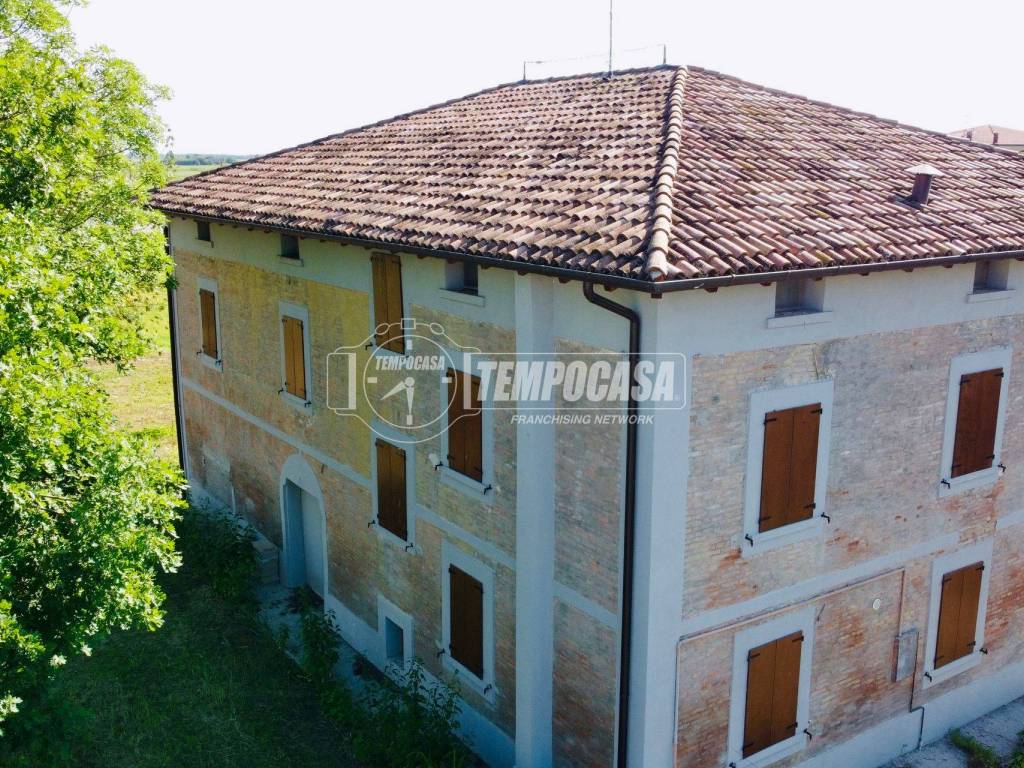 Villa a Bomporto in Via Panaria Bassa 54 - Foto 3