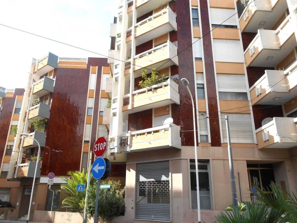 Immobile a Cagliari in Via Edmondo De Magistris, 5 - Foto 2