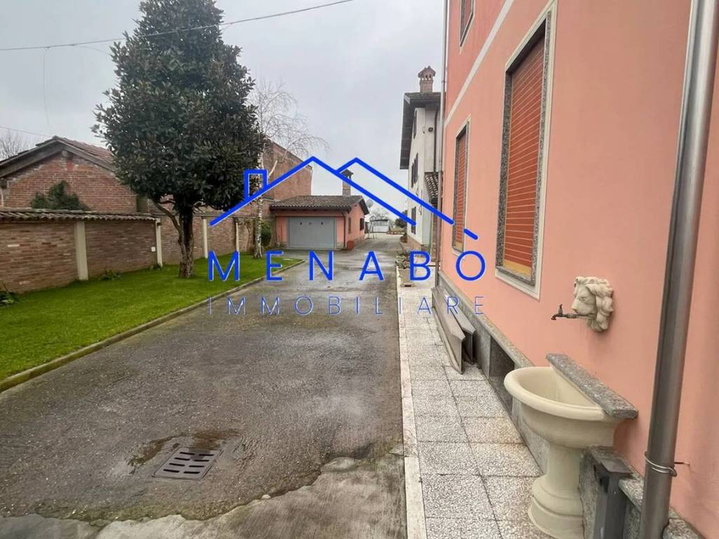 Villa a Alessandria in Via Piacenza in San Giuliano - Foto 3
