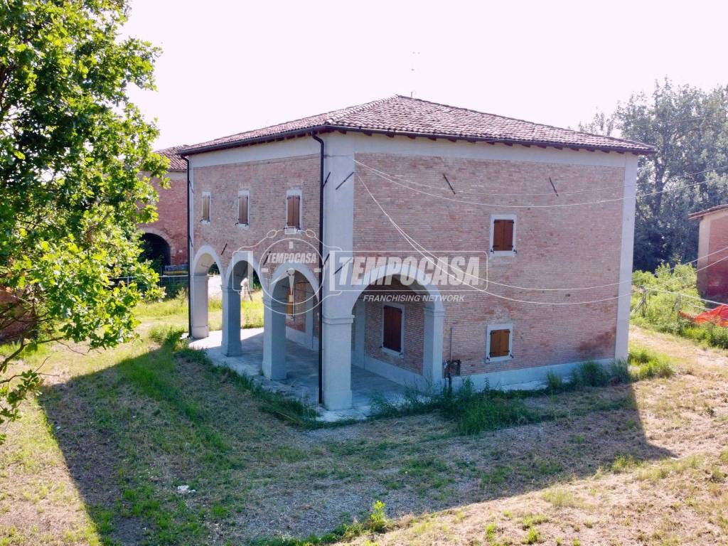 Villa a Bomporto in Via Panaria Bassa 34 - Foto 3