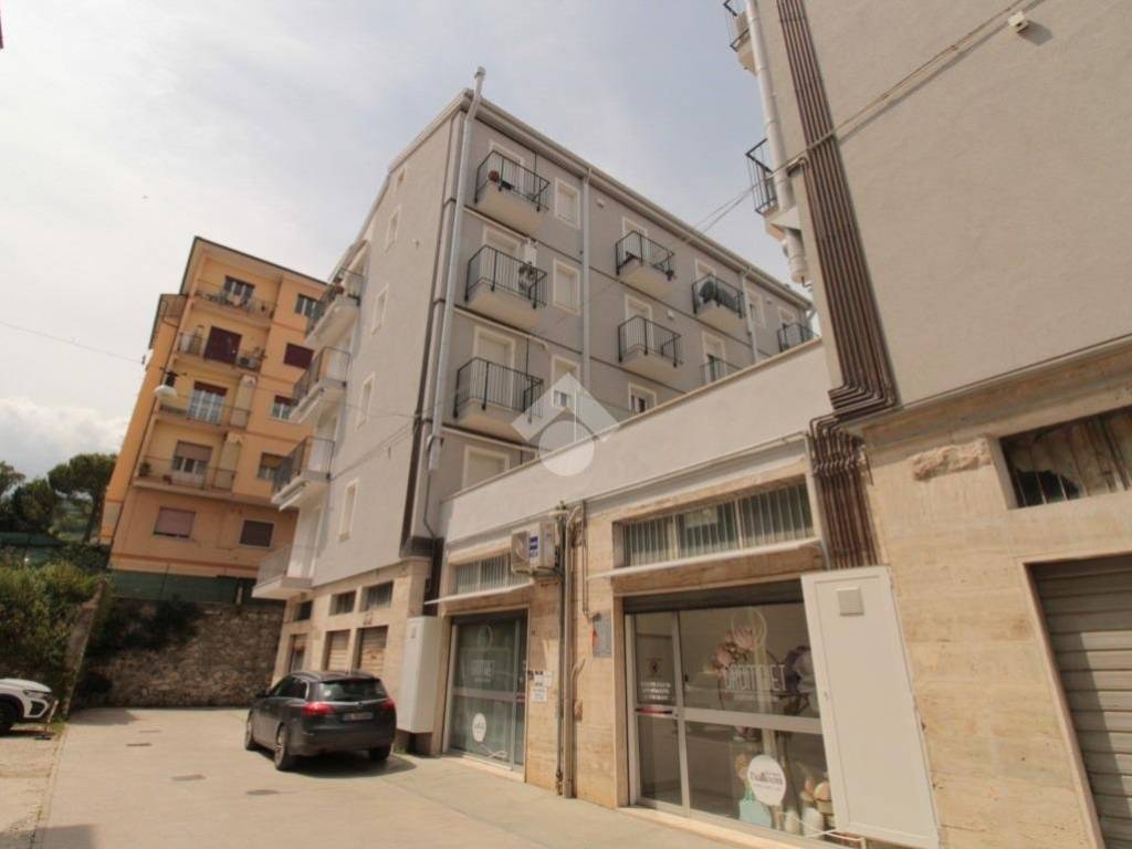 Appartamento a Ascoli piceno in Via Gradara, 21 - Foto 2