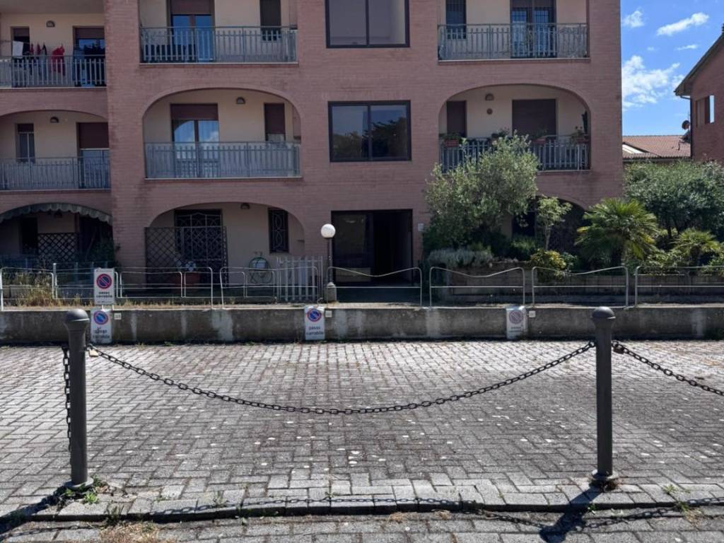 Appartamento a Piombino in Via Rosanna Benzi - Foto 3