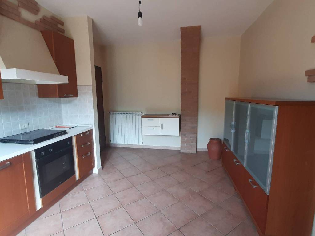 Appartamento a Monsummano terme in Via Tre Fontane - Foto 3