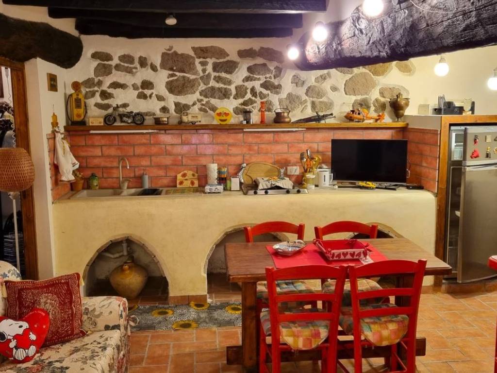 Loft / open space a Soriano nel cimino in Via della Rocca - Foto 2