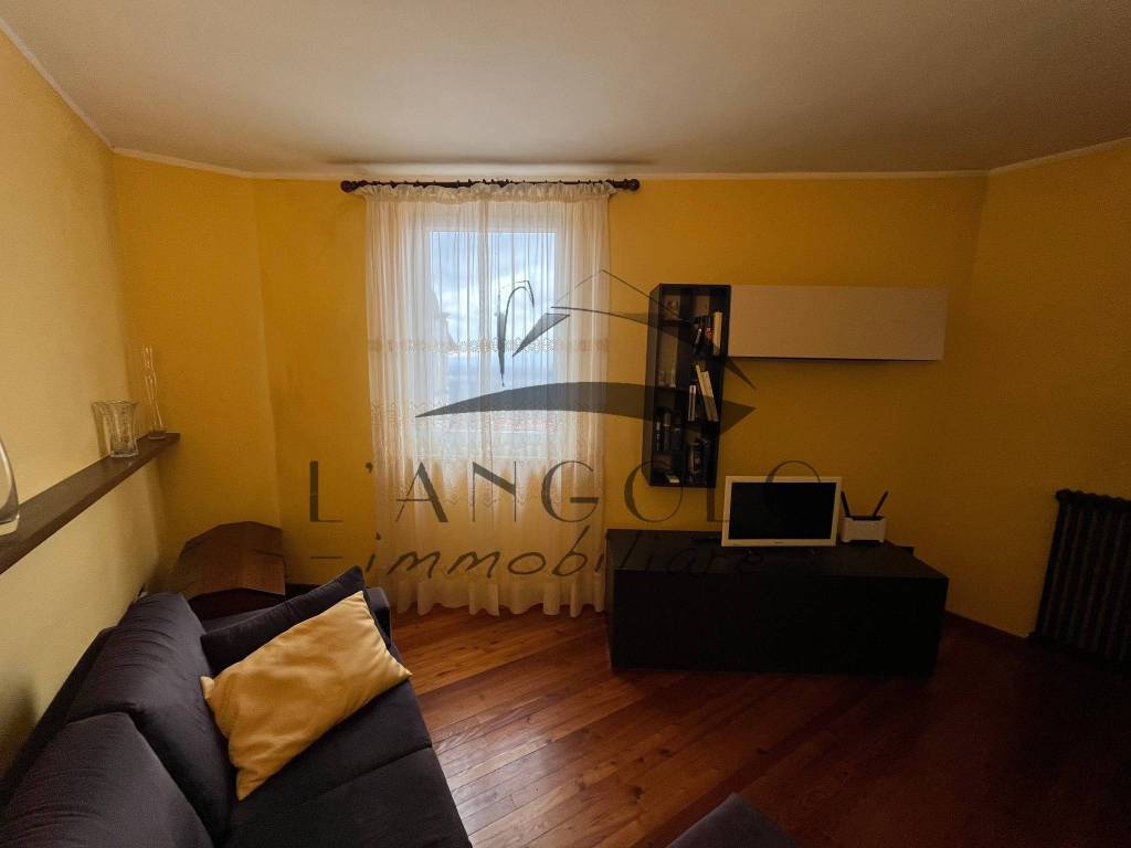 Casa indipendente a Pettinengo in Via Generale Chirico, 2 - Foto 3