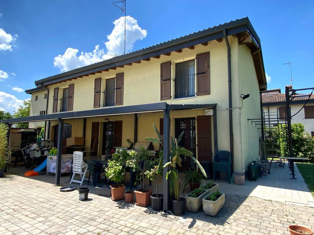 Villa a Campogalliano in Via Fornace, 80 - Foto 2