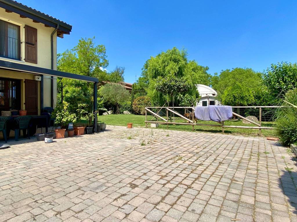 Villa a Campogalliano in Via Fornace, 80 - Foto 3