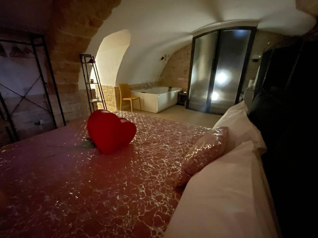 Appartamento a Bisceglie in Vico Dante Alighieri - Foto 4