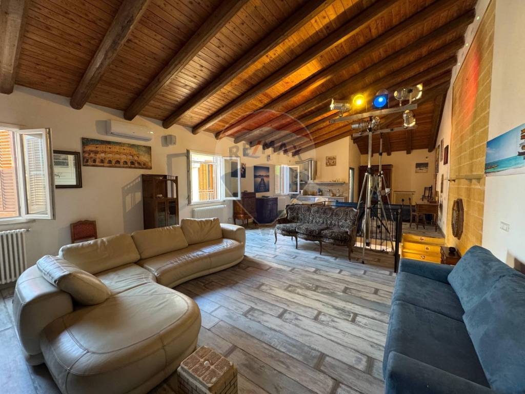 Casa indipendente a Castellammare del golfo in Via grotte - Foto 4