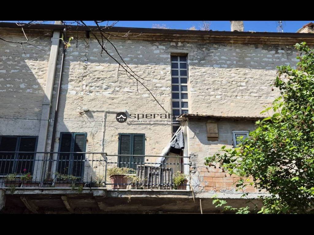 Villa a Fossombrone in loc. Borgo Sant'antonio , - Foto 2