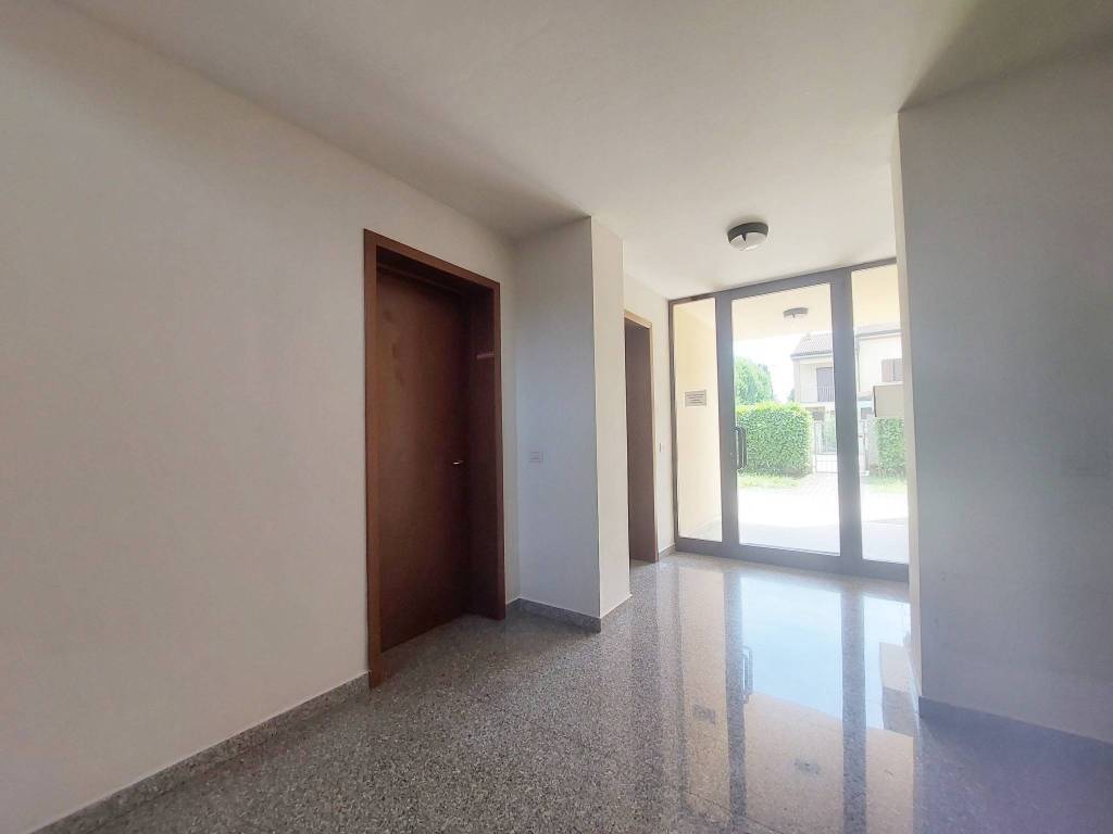 Appartamento a Guastalla in Via Don Pietro Andreoli - Foto 2
