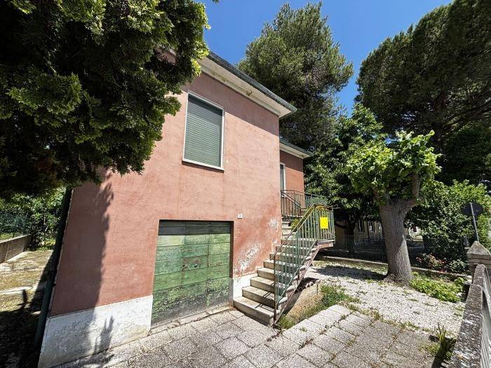 Casa indipendente a Trecastelli in Via Molino - Foto 5