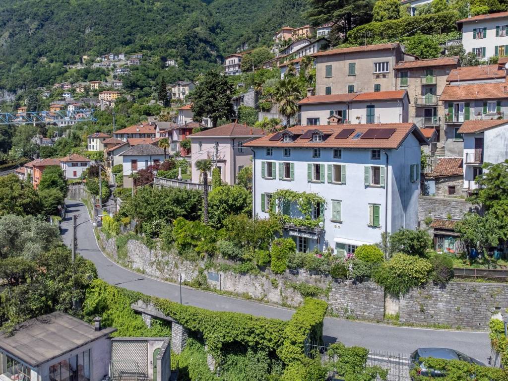Villa a Moltrasio in Via Regina - Foto 2