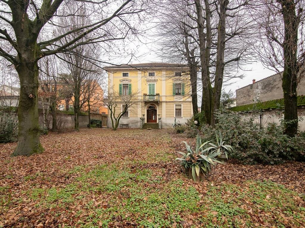 Villa a Cremona in Via Alessandro Litta, 12 - Foto 2