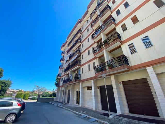 Appartamento a Bisceglie in Via Padre Massimiliano Kolbe - Foto 3