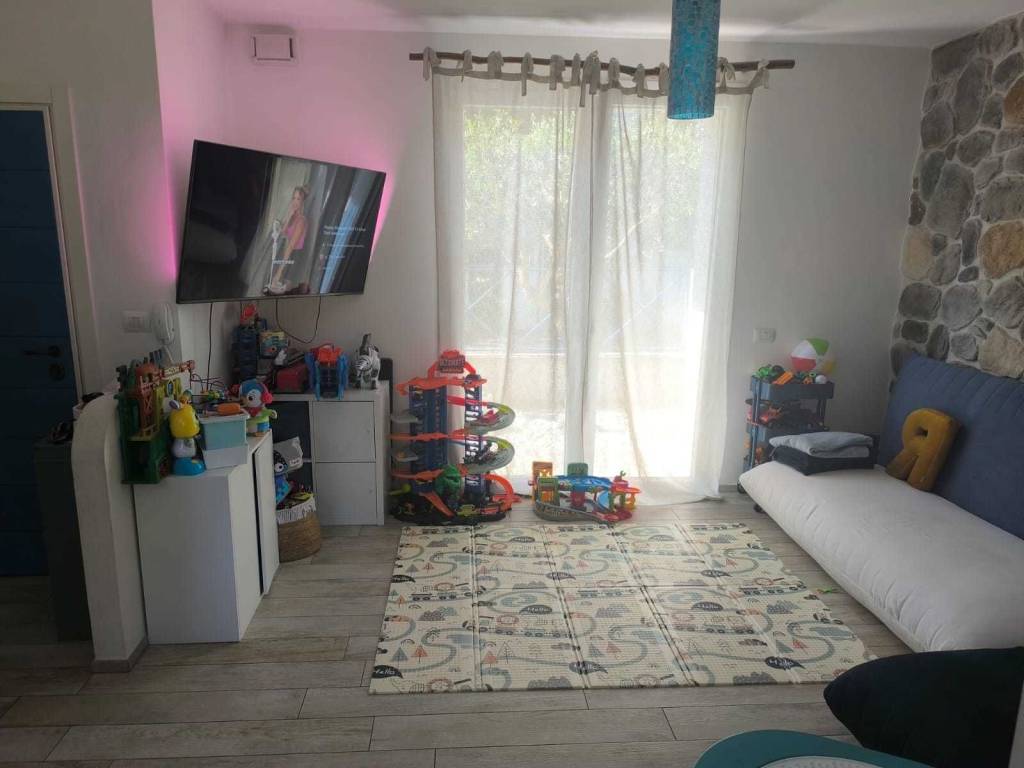 Villa a Riccione in Viale Bertinoro, 17 - Foto 2