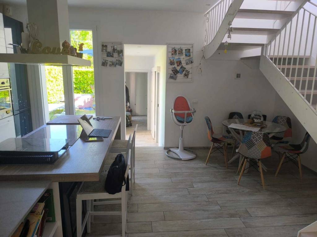 Villa a Riccione in Viale Bertinoro, 17 - Foto 4