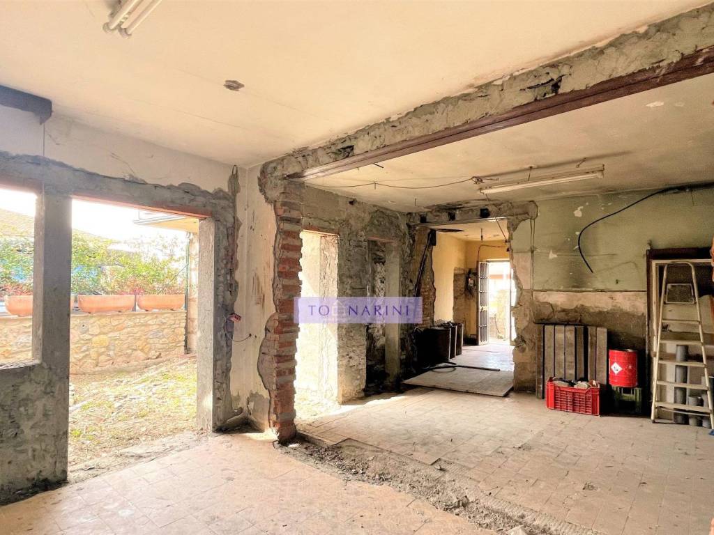 Appartamento a Monsummano terme in Via Luciano Lama - Foto 2
