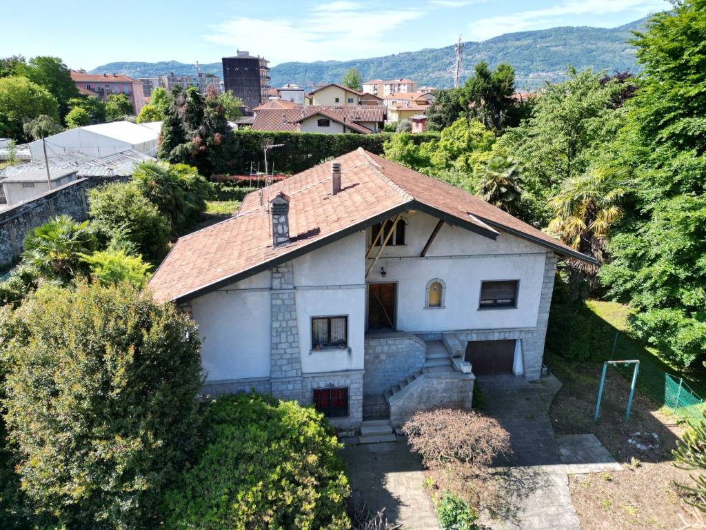 Villa a Verbania in Via Crocetta, 51 - Foto 2