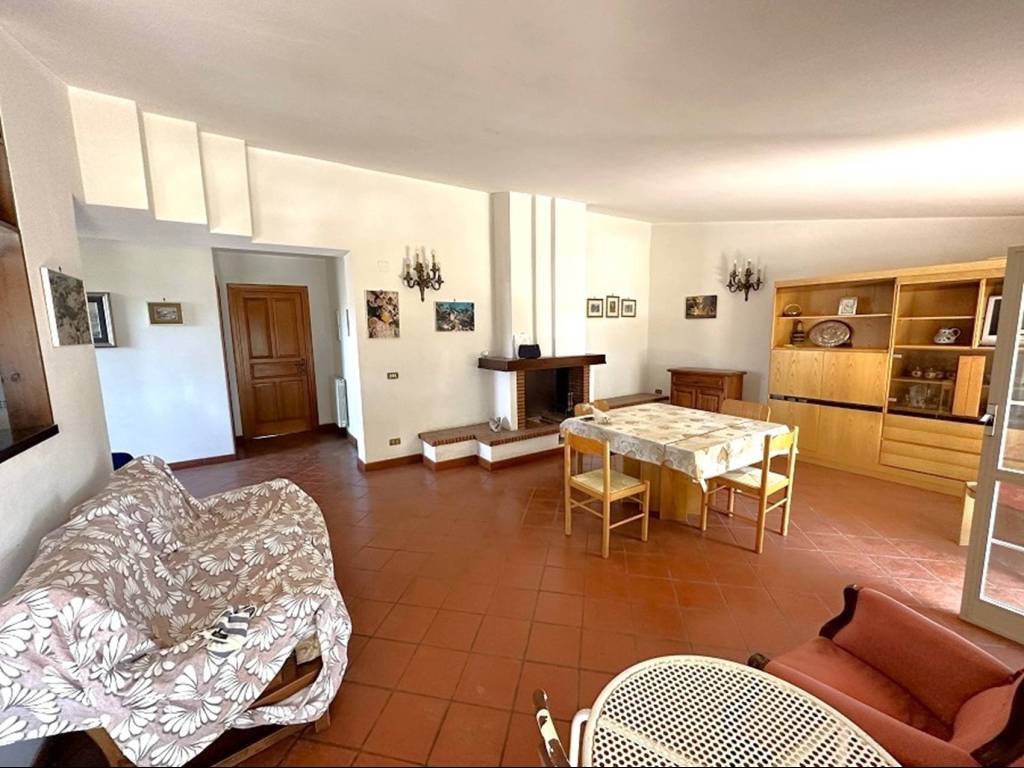 Palazzo / stabile a Formia in Via degli Orti - Foto 2
