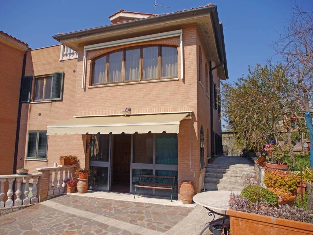 Villa a Castelnuovo berardenga in LOCALITA CASTELNUOVO SCALO - Foto 5