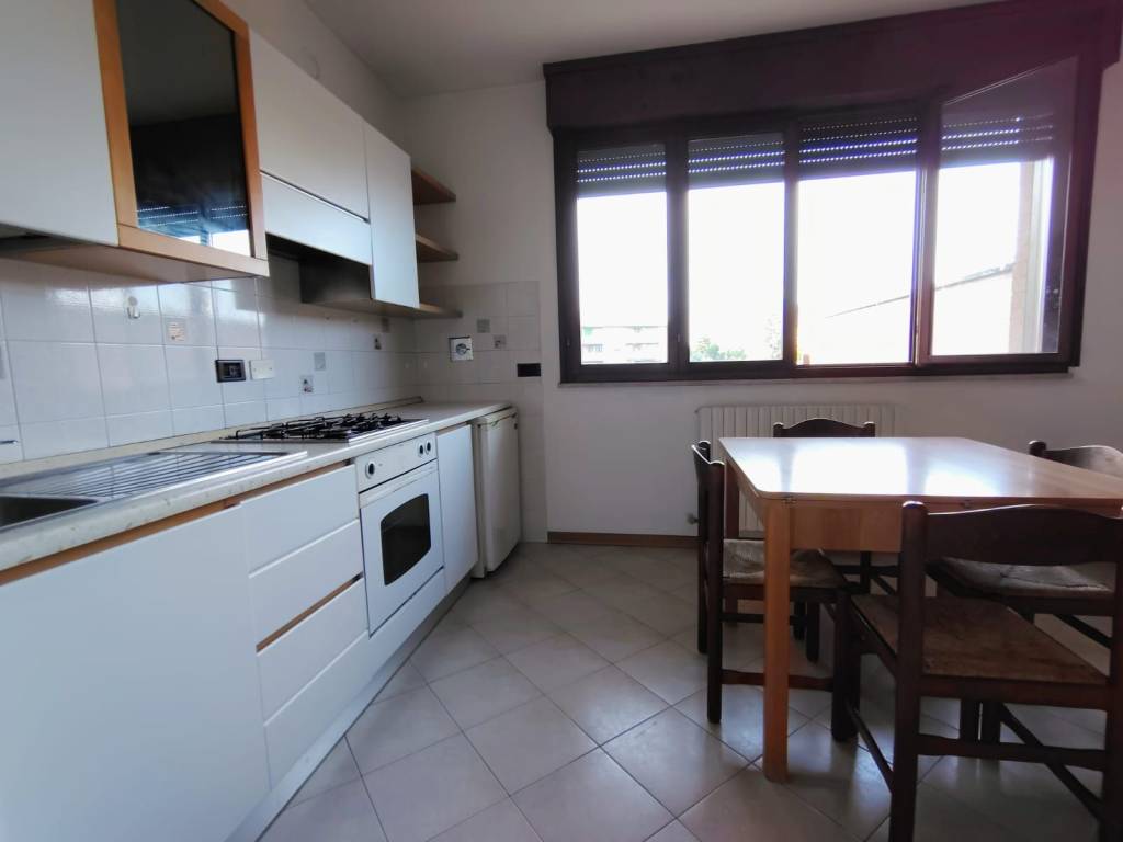Appartamento a Reggio emilia in Via Giacomo Puccini - Foto 3