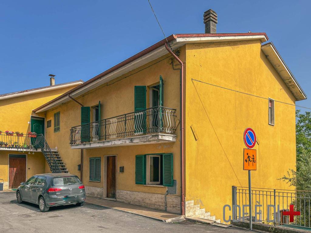 Villa a Rivodutri in Via Peschiera - Foto 3