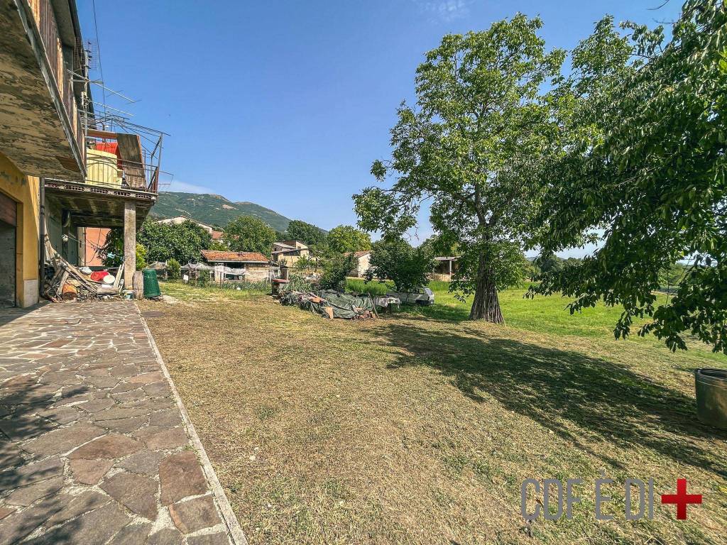 Villa a Rivodutri in Via Peschiera - Foto 5