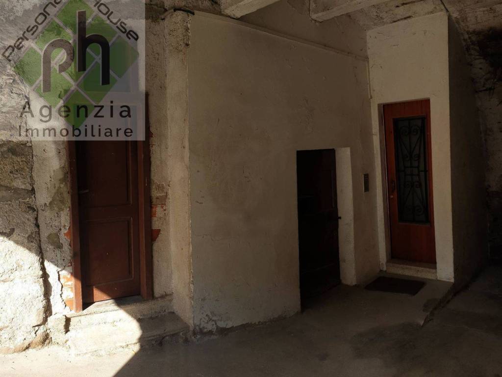Appartamento a Storo in Via dei Campanari - Foto 1