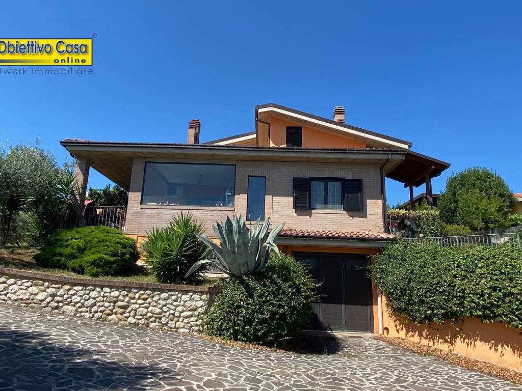 Villa a Teramo in frazione cannelli - Foto 2