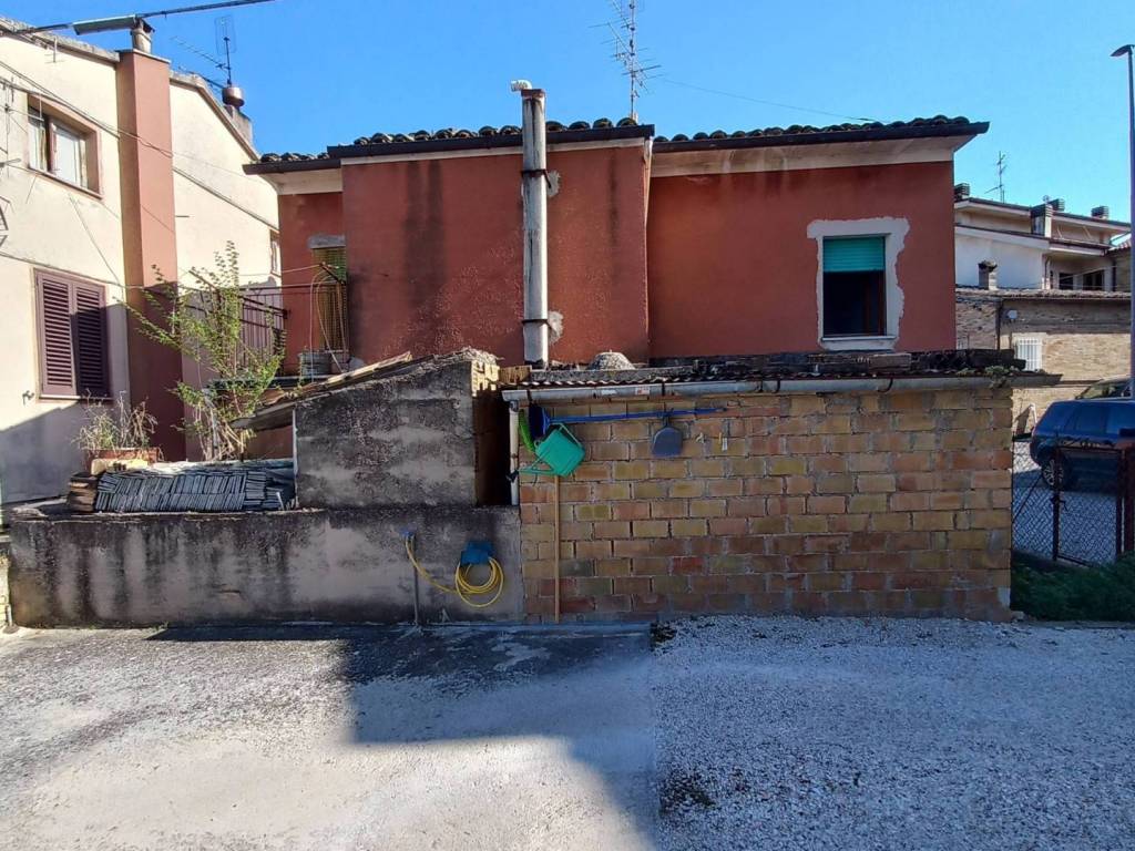 Casa indipendente a Massa fermana in Berarde, 21 - Foto 4