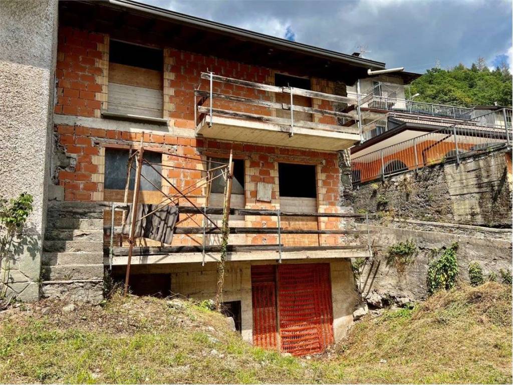 Casa indipendente a Primaluna in via manzoni - Foto 5