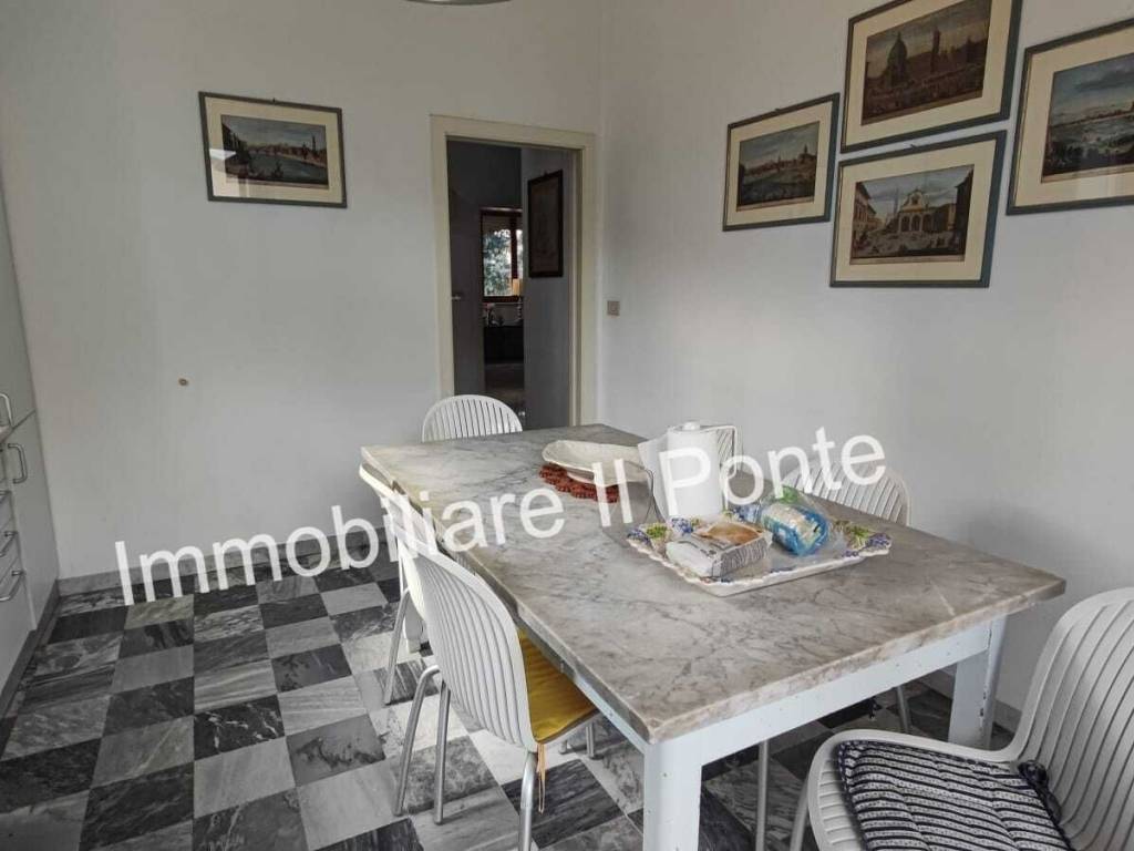 Villa a Camaiore in Via 25 Luglio, 11 - Foto 4