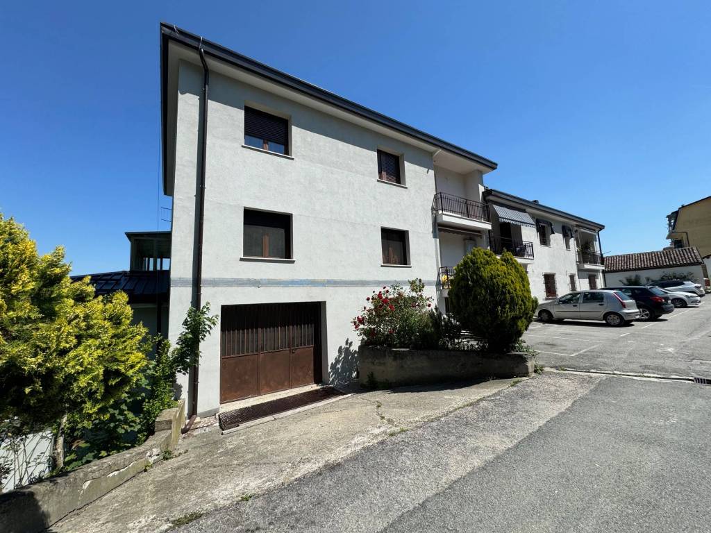 Appartamento a Cassinasco in Via Bubbio - Foto 2