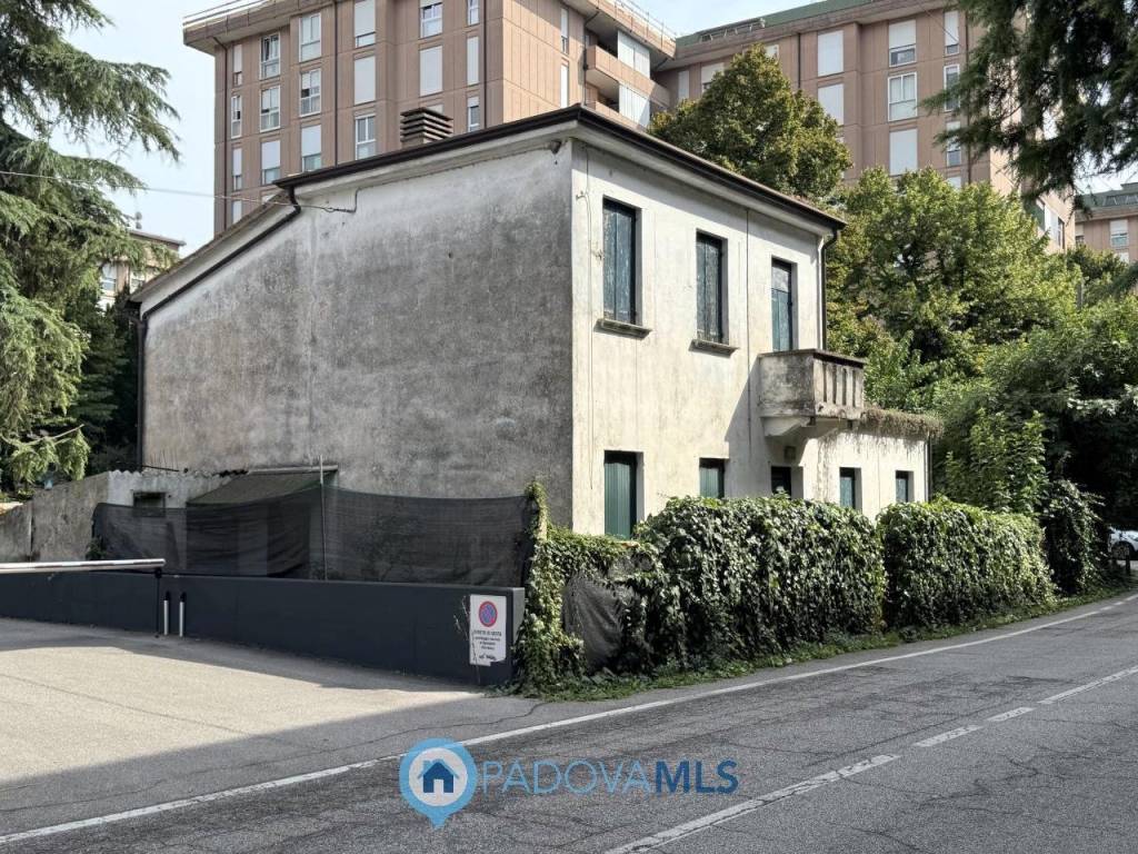Casa indipendente a Padova in Via Tirana - Foto 4