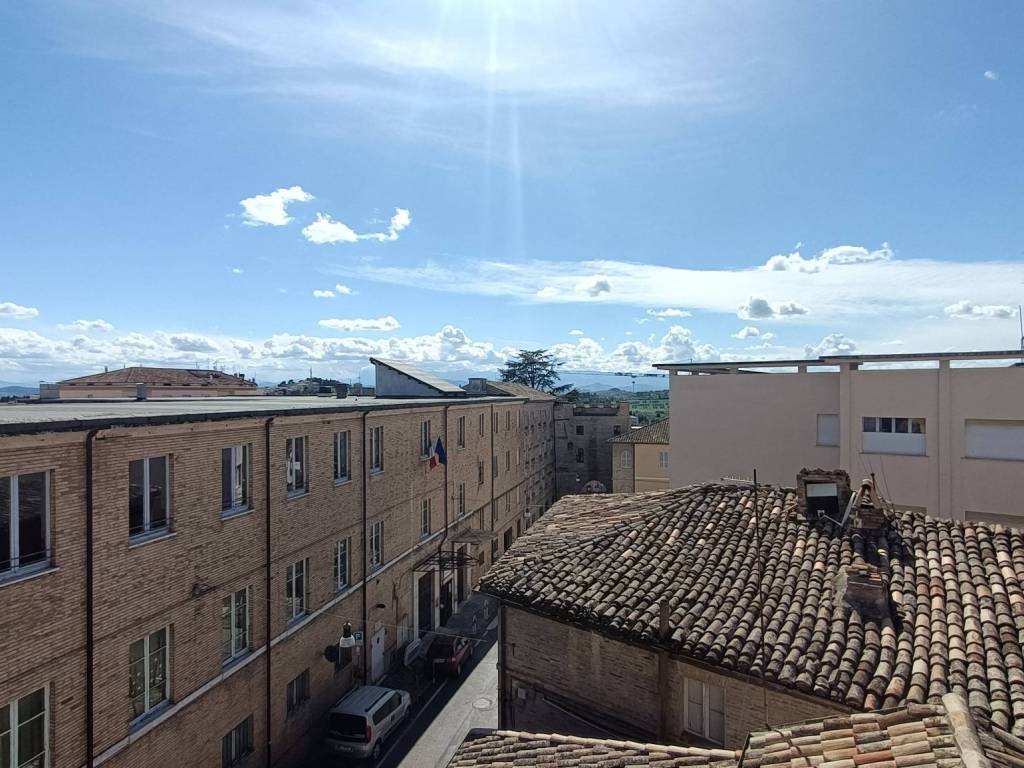 Casa indipendente a Fermo in Via Visconti d'Oleggio - Foto 2