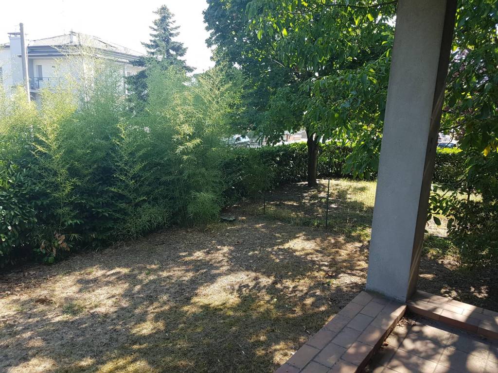 Villetta a schiera a Castelnovo di sotto in viale Costituzione, 4 - Foto 2