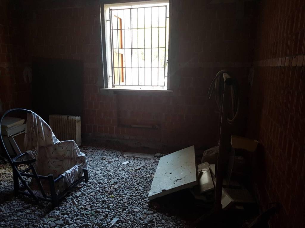 Villetta a schiera a Castelnovo di sotto in viale Costituzione, 4 - Foto 3