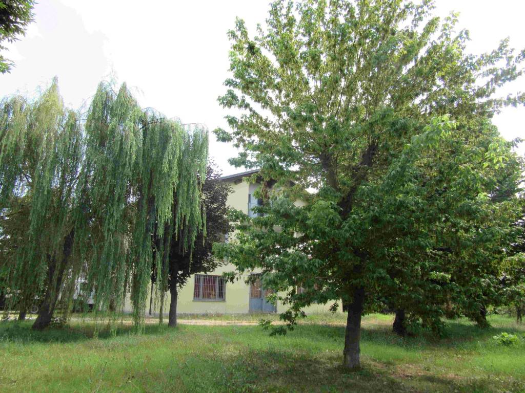 Villa a Bra in Via Vittorio Emanuele II, 59 - Foto 2