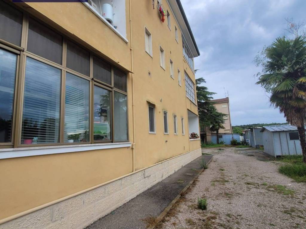 Appartamento a Monfalcone in Via A. Smareglia, 6 - Foto 2