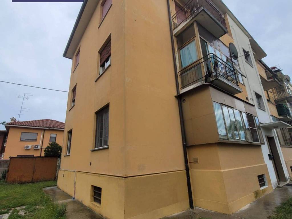 Appartamento a Monfalcone in Via A. Smareglia, 6 - Foto 3