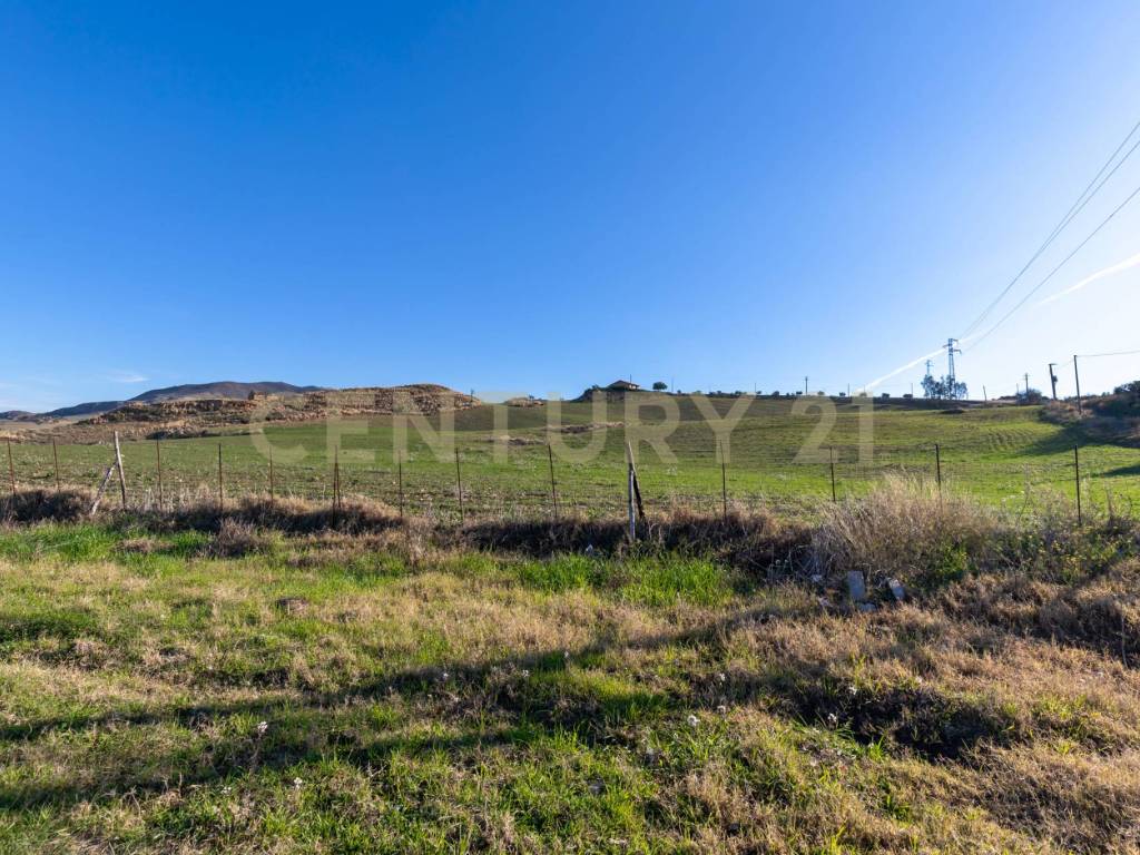 Terreno a Centuripe in Strada Provinciale 23b - Foto 2