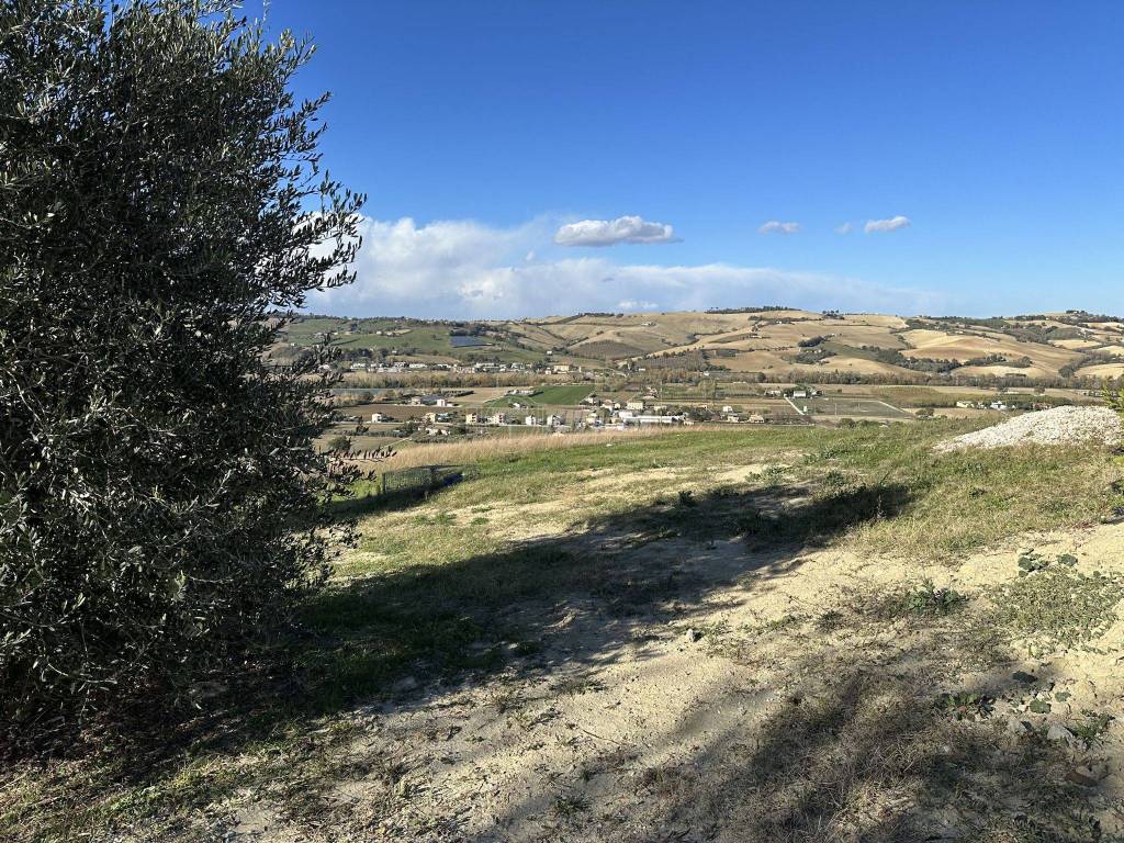 Terreno a Fermo in C.DA SAN GIROLAMO 2/A - Foto 2